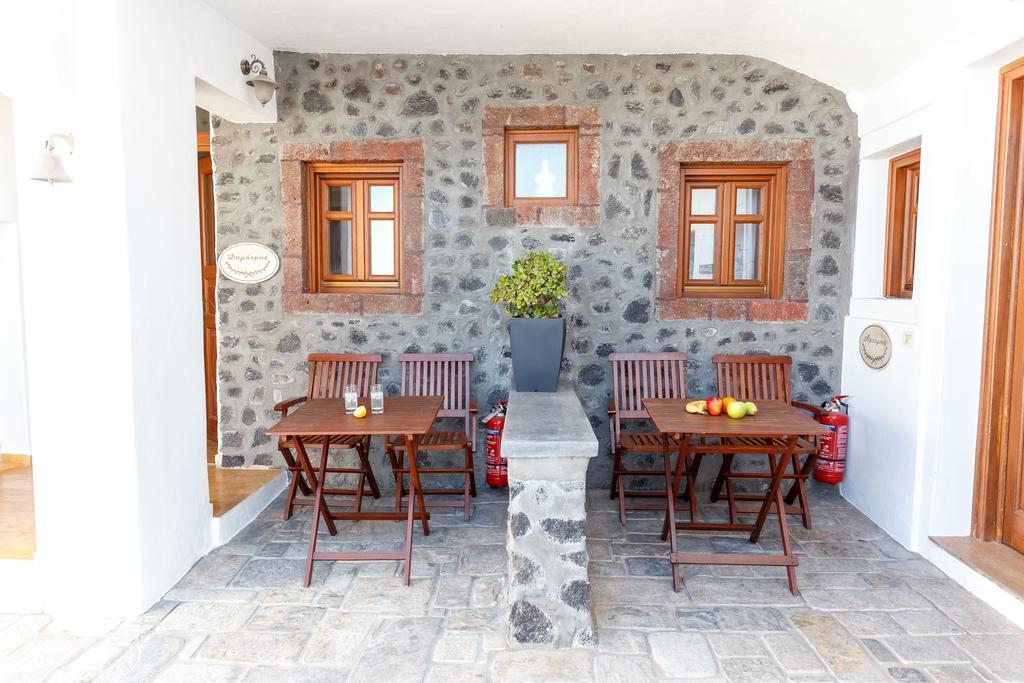 Smaro Studios Firostefani Bagian luar foto